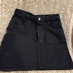J. Galt sub-brand of Brandy Melville Classic Black Denim Skirt size small NWT